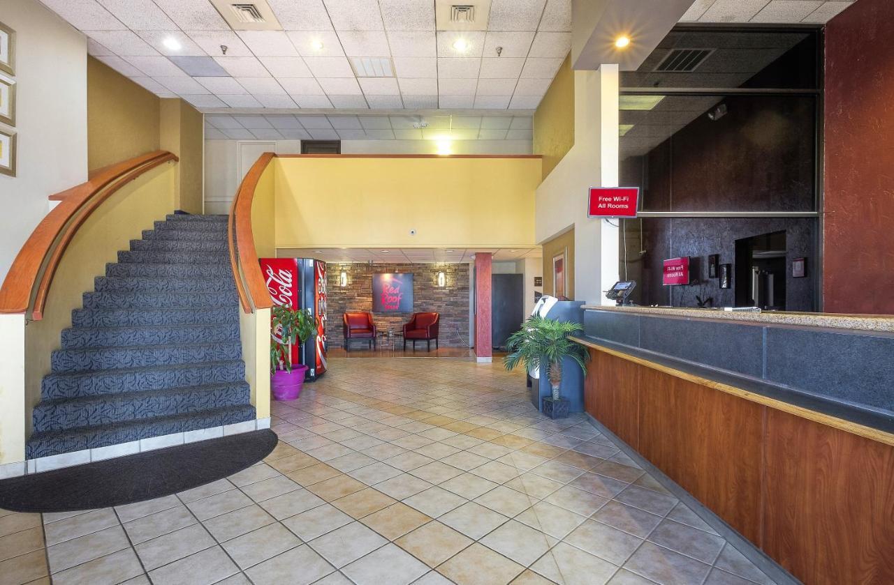 Red Roof Inn & Suites Cleveland - אליריה מראה חיצוני תמונה