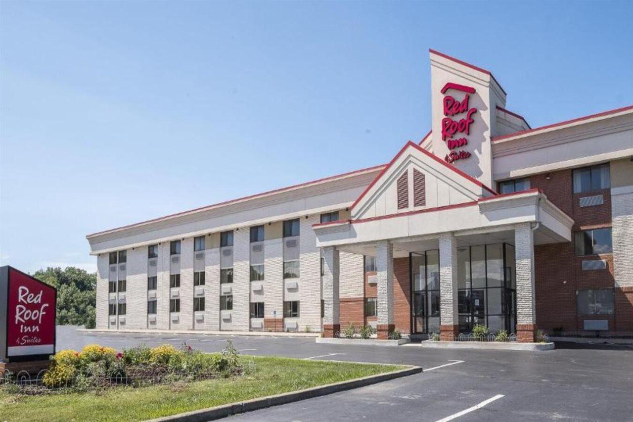 Red Roof Inn & Suites Cleveland - אליריה מראה חיצוני תמונה
