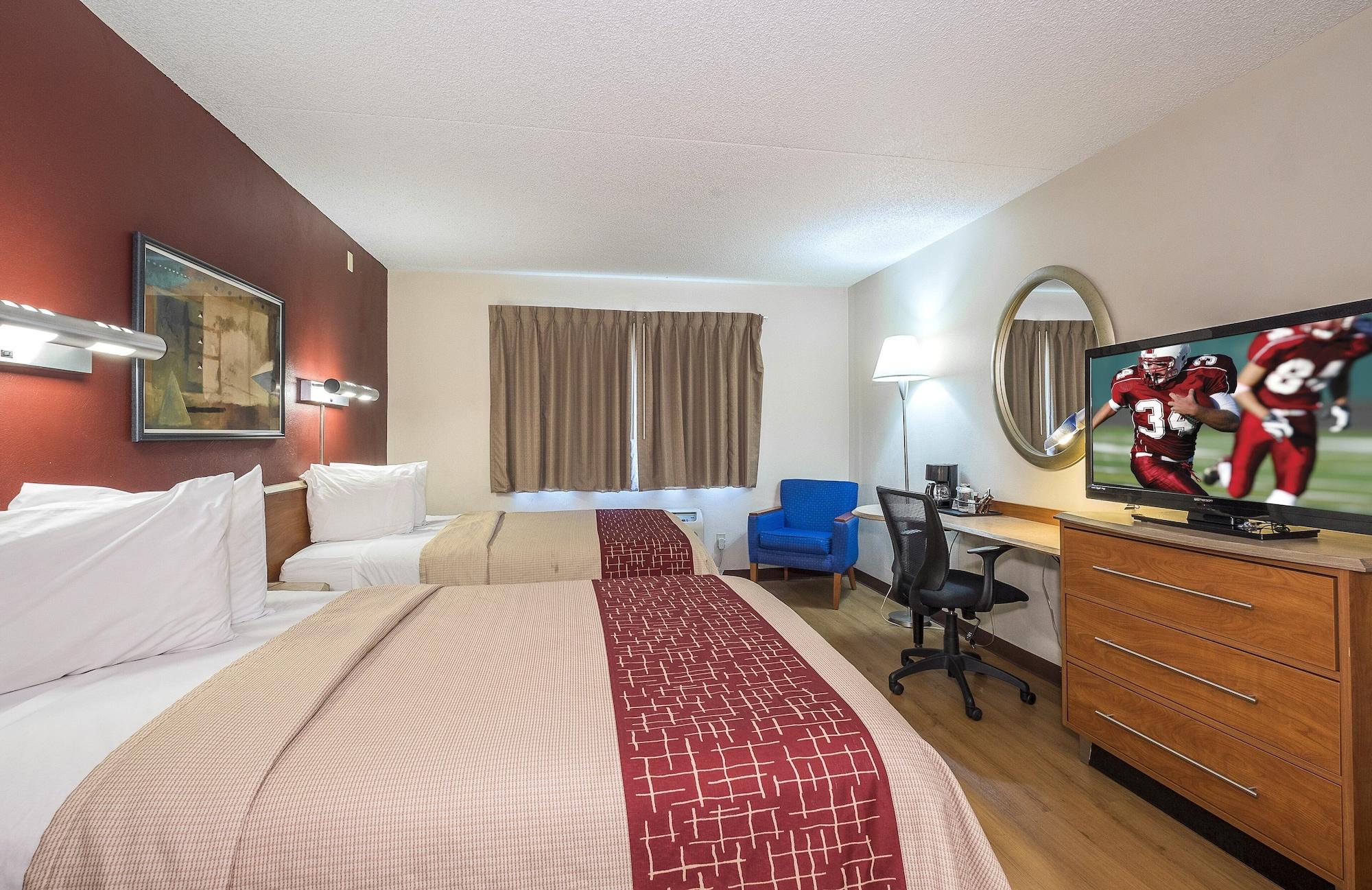 Red Roof Inn & Suites Cleveland - אליריה מראה חיצוני תמונה