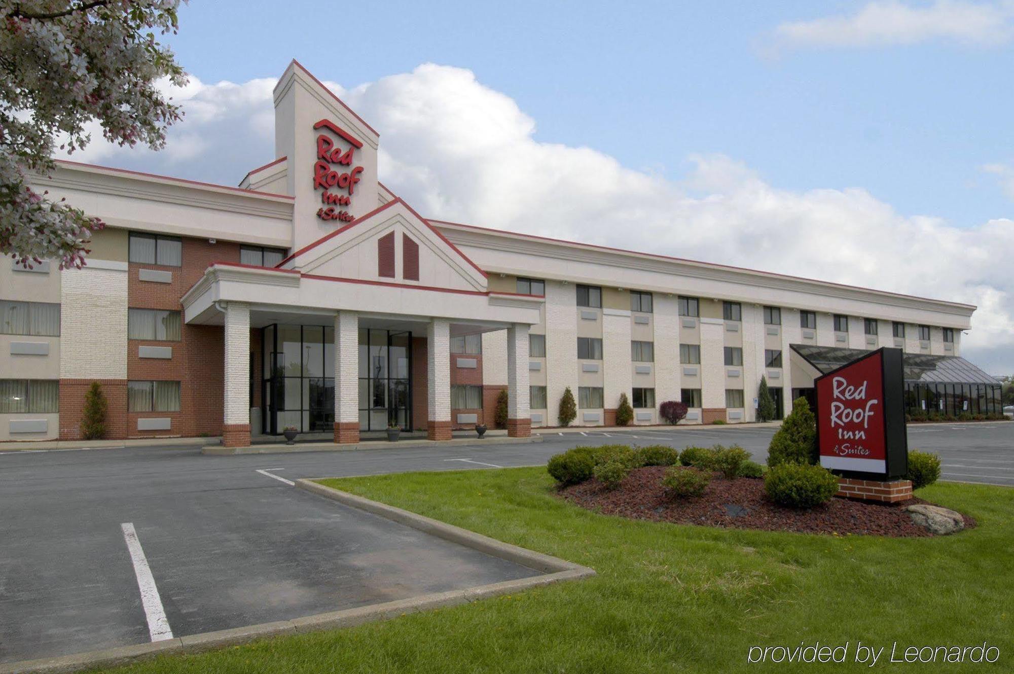 Red Roof Inn & Suites Cleveland - אליריה מראה חיצוני תמונה